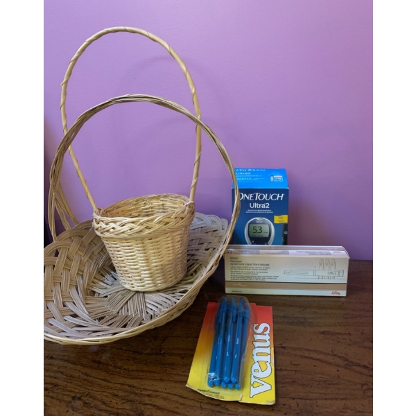 Medical Care w/ Baskets - MS9663 Champagne Insulin Pen + One Touch Ultra 2 Blood Glucose Monitor