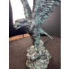 Image 6 : Aquamarine Eagle Statue 24T Meticulous Detail Very Heavy