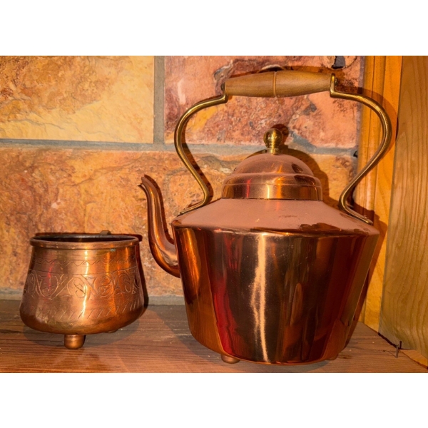 Antique Brass & Copper Tea Kettle/Pot with Wooden Rolled Handle