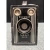 Image 4 : Kodak Brownie Target Six-16 Box Camera