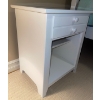 Image 3 : Modern End Table (White) w/ Lamp 26T