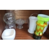 Image 1 : Vintage Green and Orange Glass Vase 10 T, Plastic Basket, Floral Arrangement Vases