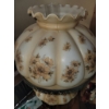 Image 3 : Concert Boy Automatic German Radio, Side Table Clock, and Floral Pattern Glass Lamp