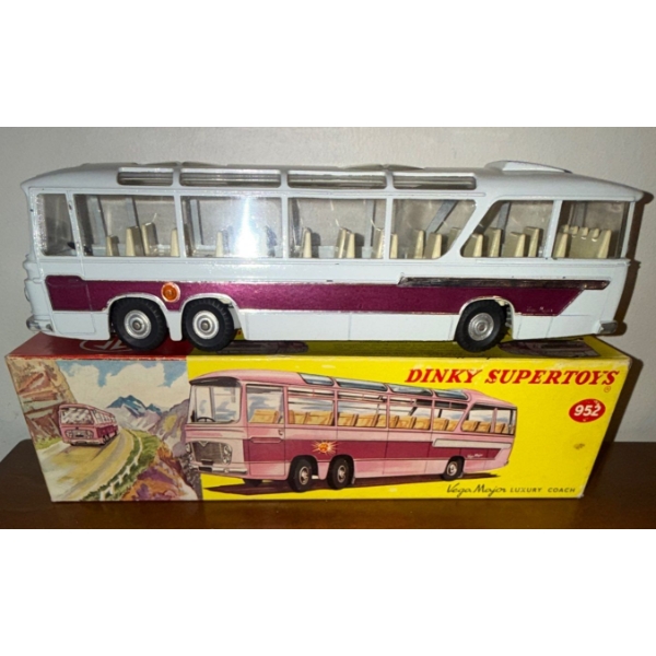 Dinky Supertoys No.952 Vega Major Luxury Coach 9.5"Long