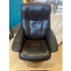 Image 3 : Norwegian Leather Chair & Footrest Stressless by Ekhornes, Norway, genuine leather and teak