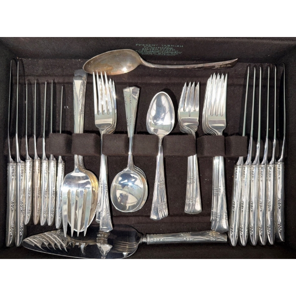 Gorham Sterling Cutlery Set 3308.27 Grams