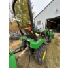 Image 2 : John Deere 2305 2008 with 1041 hours very well-maintained 10% Buyers Premium