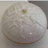 Image 2 : LLADRO Porcelain Privilege Gold Trinket Box - 4W 