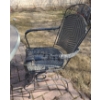 Image 5 : Outdoor Set: Patio Table 60" Diameter, Chairs 24 W, 20 D, 37 T and Patio Umbrella 