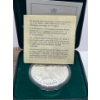 Image 3 : 2002 A Regal Curtsey for the Queen Proof Silver Coin 92.5Ag 25.175g