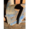 Image 3 : RECORD #4 made in England solid steel vice great for the collector
