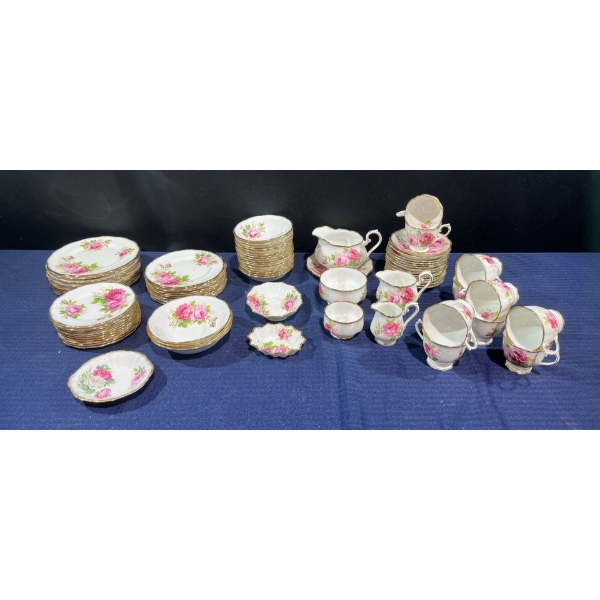 Royal Albert American Beauty - 10 Full Placesettings