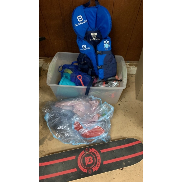 Recreational Fun - Child Toys, Skateboard, Womens s/m Snorkel Kit, Child Lifejacket 