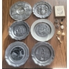 Image 1 : 6 Metal Decorative Plates, Wooden Plaque, Brooches, Watches & More 