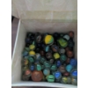 Image 3 : Colosal Box Of Vintage Marbles
