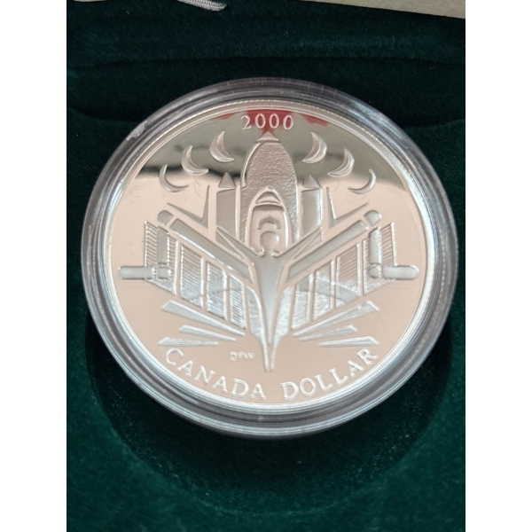 2000 $1 Voyage of Discovery - Sterling Silver Proof Dollar
TECHNICAL SPECS:
Diameter: 36.07mm
Materi