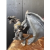 Image 3 : Dungeons & Dragons Figures, Pair of Dragons & Dragon Figure (Some Damage) 