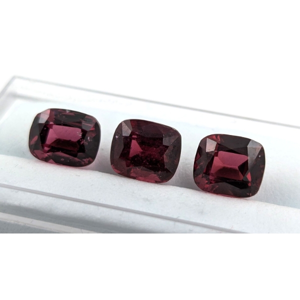 7.96 ct Certified Mahenge Garnet gemstone Parcel ($15,920 Appraisal)