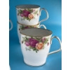 Image 9 : Royal Albert Old Country Roses China - 12 place settings plus extras