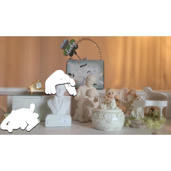 Collectible Jewelry Box Beetohoven Statue Girl Praying  Pianos & Fairies 