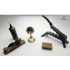 Image 3 : 19th-Century Cast-Iron Apothecary Cork Press , Vintage Block Plane, 1970s Cigarette Ashtray And More
