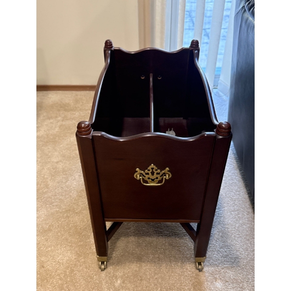 Vintage Magazine Holder 10.5L x 17.5W x 17T