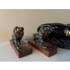 Image 4 : vintage Retro ceramic black panther figure, likely from the Mid-Century Modern (MCM) era with blue M