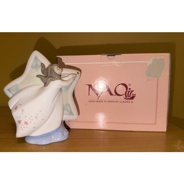 Nao Wish Star 5.5 W x 6.5 T 