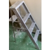 Image 1 : 4 Ft' Aluminum Ladder w/ Painters Tray
