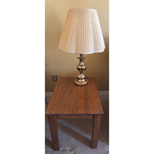 Side Table (24W, 20T) w/ Vintage Lamp As Is  