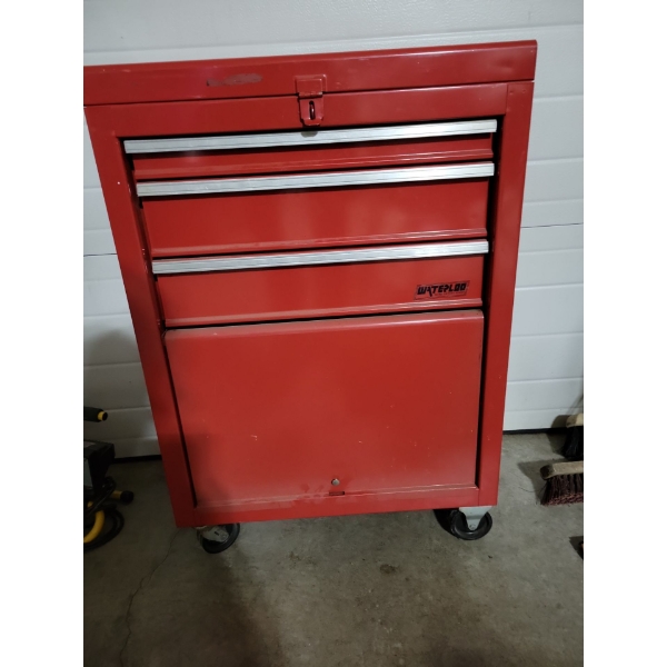WATERLOO Metal Tool Chest on Casters 34T & The Contents