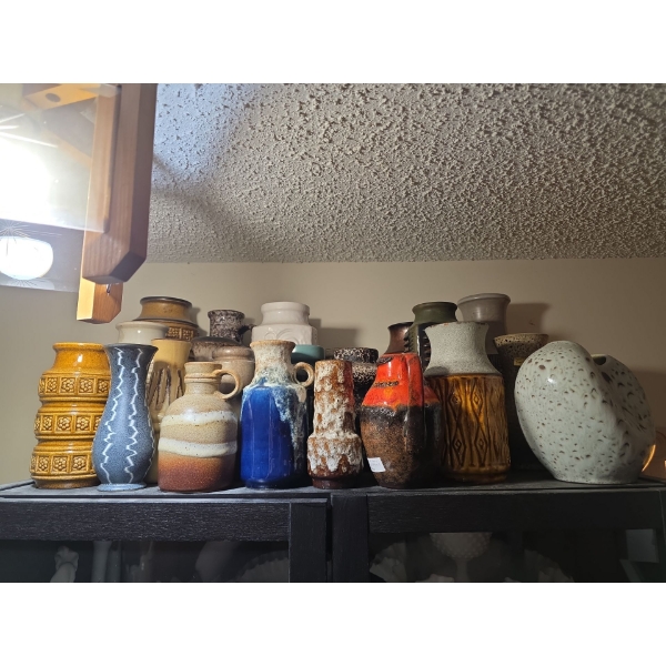 Ceramic & Porcelain Vases
