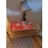 Image 6 : Bedroom and Bathroom Decor Including Floor Lamp, Small Table, and Accessories