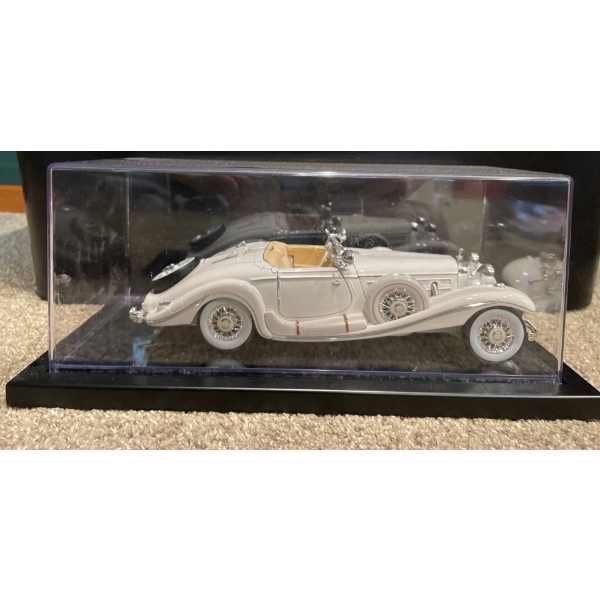 1936 Mercedes-Benz 550K Type Special roadster 1/13 Scale 