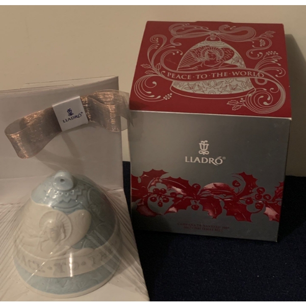 LLADRO Porcelain Peace To The World 2007 Christmas Bell -  3T 