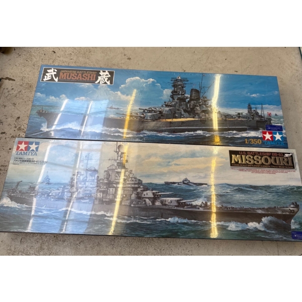 US Battleship BB-63 1/350 Sc, Japanese Battleship 1:350 Sc 