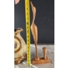 Image 5 : Vintage-Style Ceramic Vase and Wooden Bird Figurine
