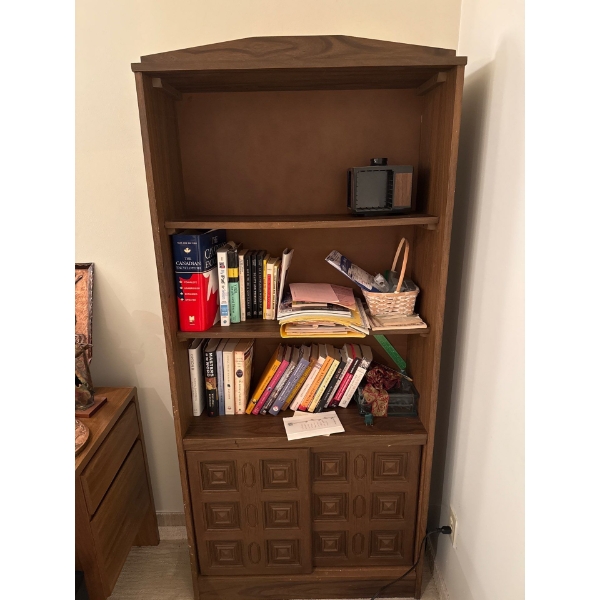 Bookshelf & Contents