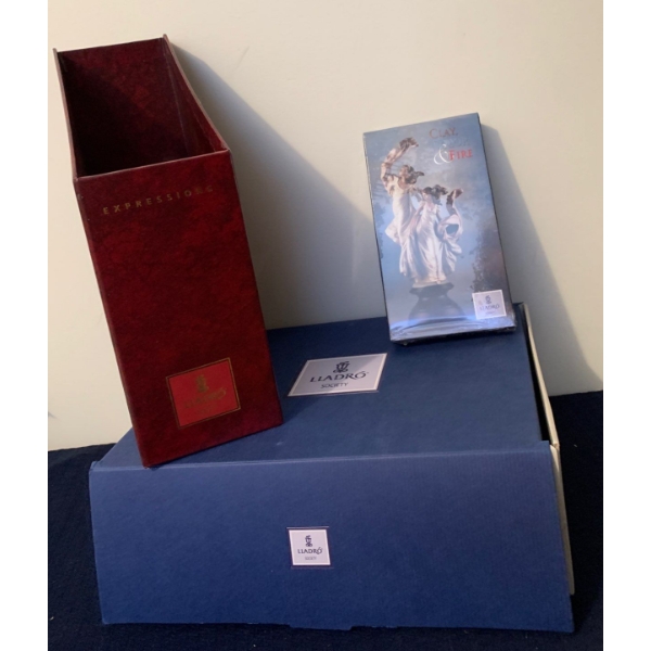LLADRO Society File Organizer w/ 'Clay, Color, & Fire' LLADRO VHS 