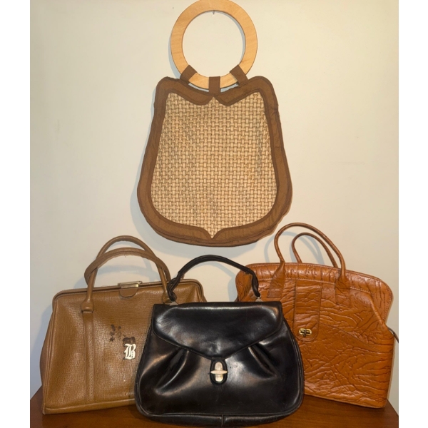 Vintage Ladies Handbags - Genuine Leather & More  