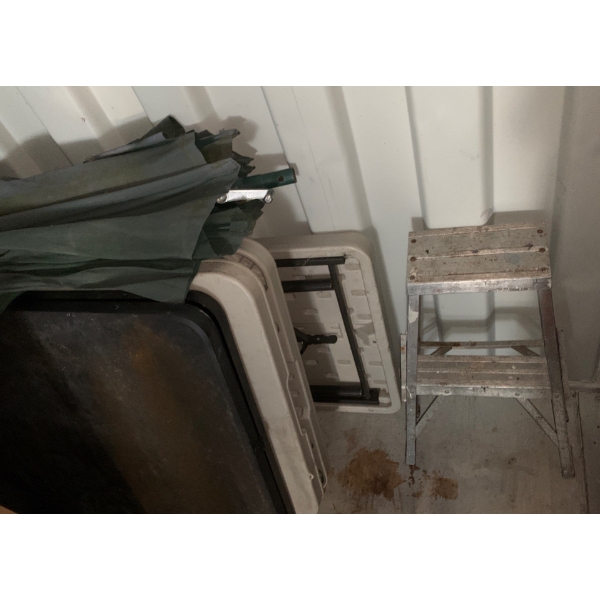 3 Folding Tables w/ Step Stool Mini Ladder 
