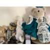Image 3 : Collection of vintage bears Gund Lexin inc jewellery boxes, teacups made in japan , and porcelain Af