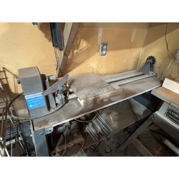 Rockwell Beaver model 46410 10 inch wood Lath sturdy and strong for all those wood working needs