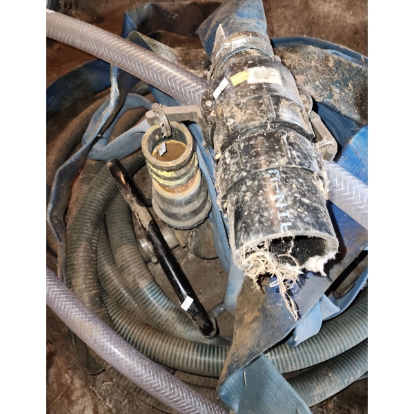 Banjo Self-Priming Centrifugal Pump w/ Hose