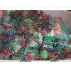 Image 10 : Holiday Decor for the Home Including: Garland and Trimmings, Linens and More!