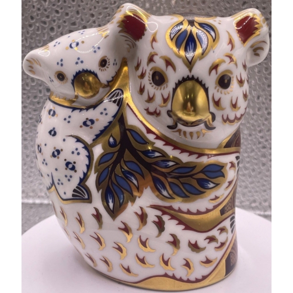 Gorgeous English Royal Crown Derby Bone China The Australian Collection Koala & Baby - 4 In Long