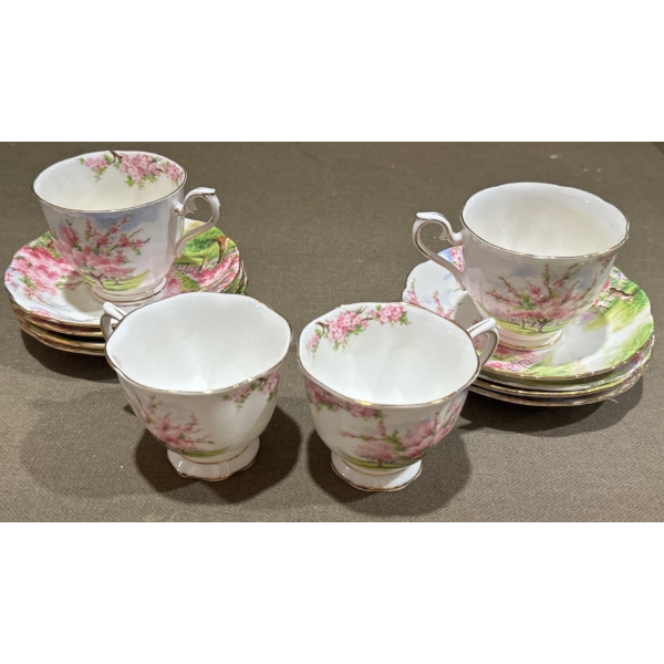 Royal Albert China - 'Blossom Time' 
