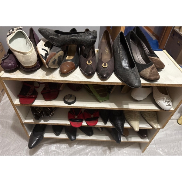 Shelf Full of Mystery Women's Shoes, Various Sizes ~6-10