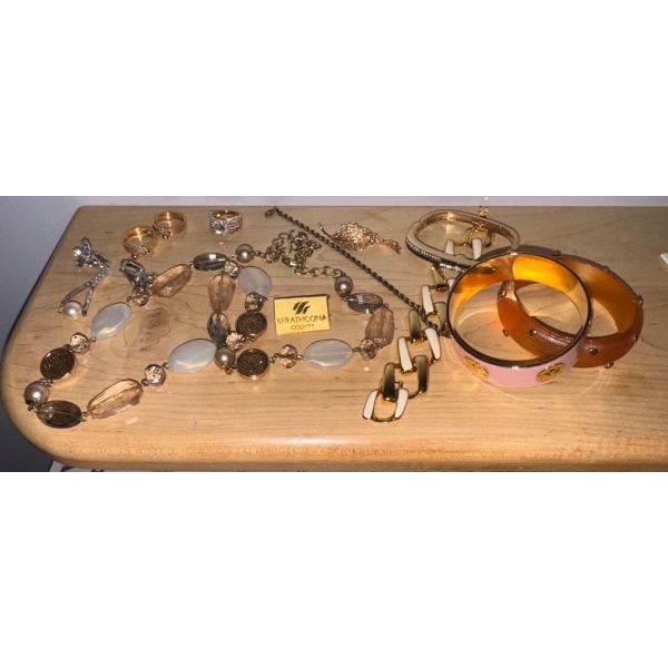 Assortment of Jewelry Including Stamped 925 Sterling Silver Ring