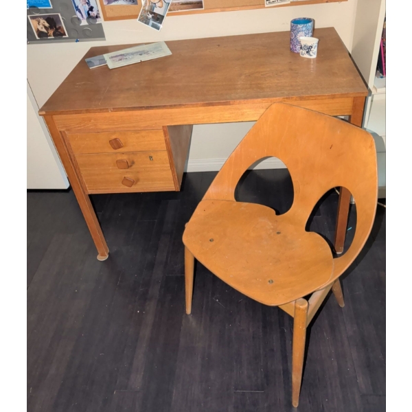 Gorgeous Mid Century Danish Teak Study (Compact Desk) w/ MCM Scoop Chair 45x18x28